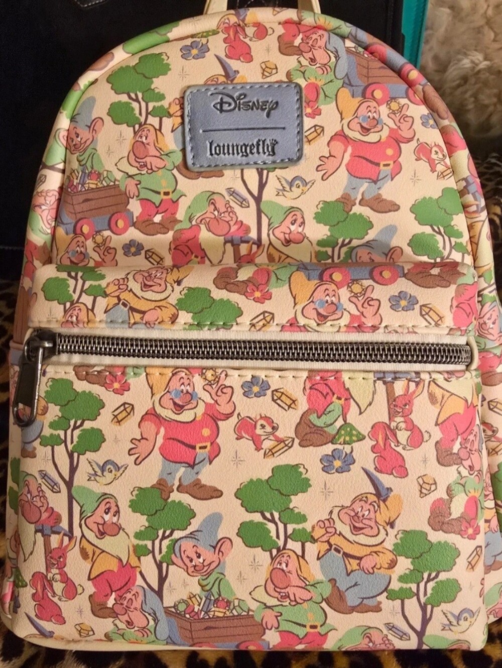Snow White 7 Dwarves Backpack RARE BRAND NEW